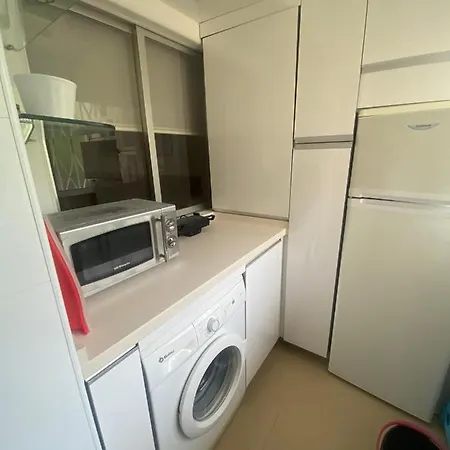 Apartment Homely Paseo Maritimo Edificio Eden Roc Marbella