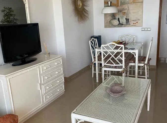 Homely Paseo Maritimo Edificio Eden Roc Apartament *