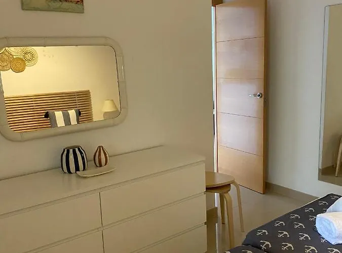 Homely Paseo Maritimo Edificio Eden Roc * Marbella