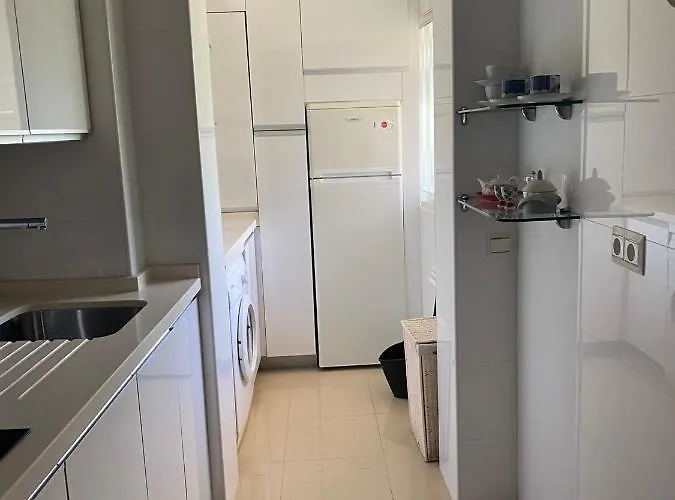 Homely Paseo Maritimo Edificio Eden Roc * Marbella